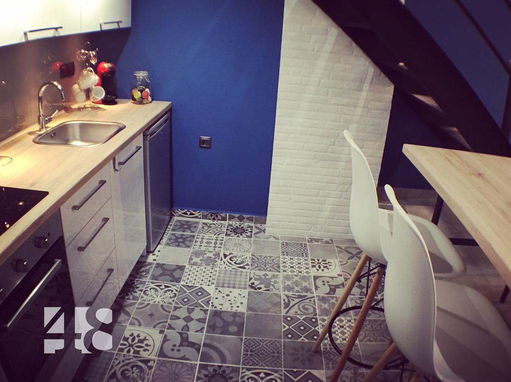 Néa Péramos48 Downtown Loftsアパートメント エクステリア 写真