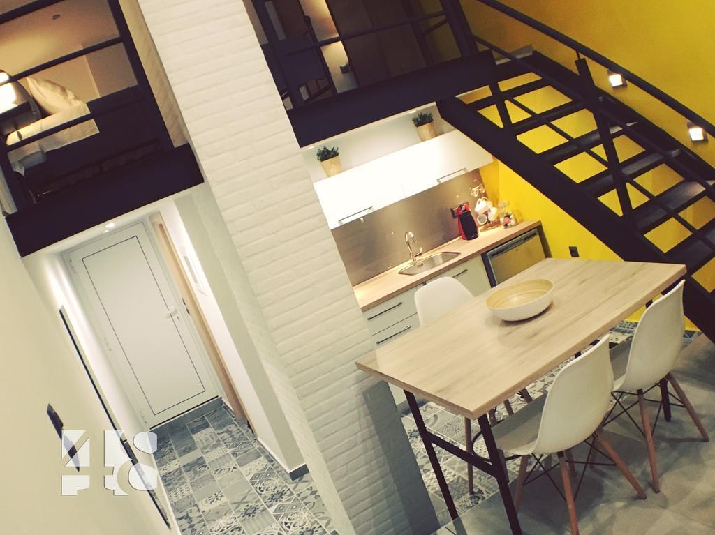 Néa Péramos48 Downtown Loftsアパートメント エクステリア 写真