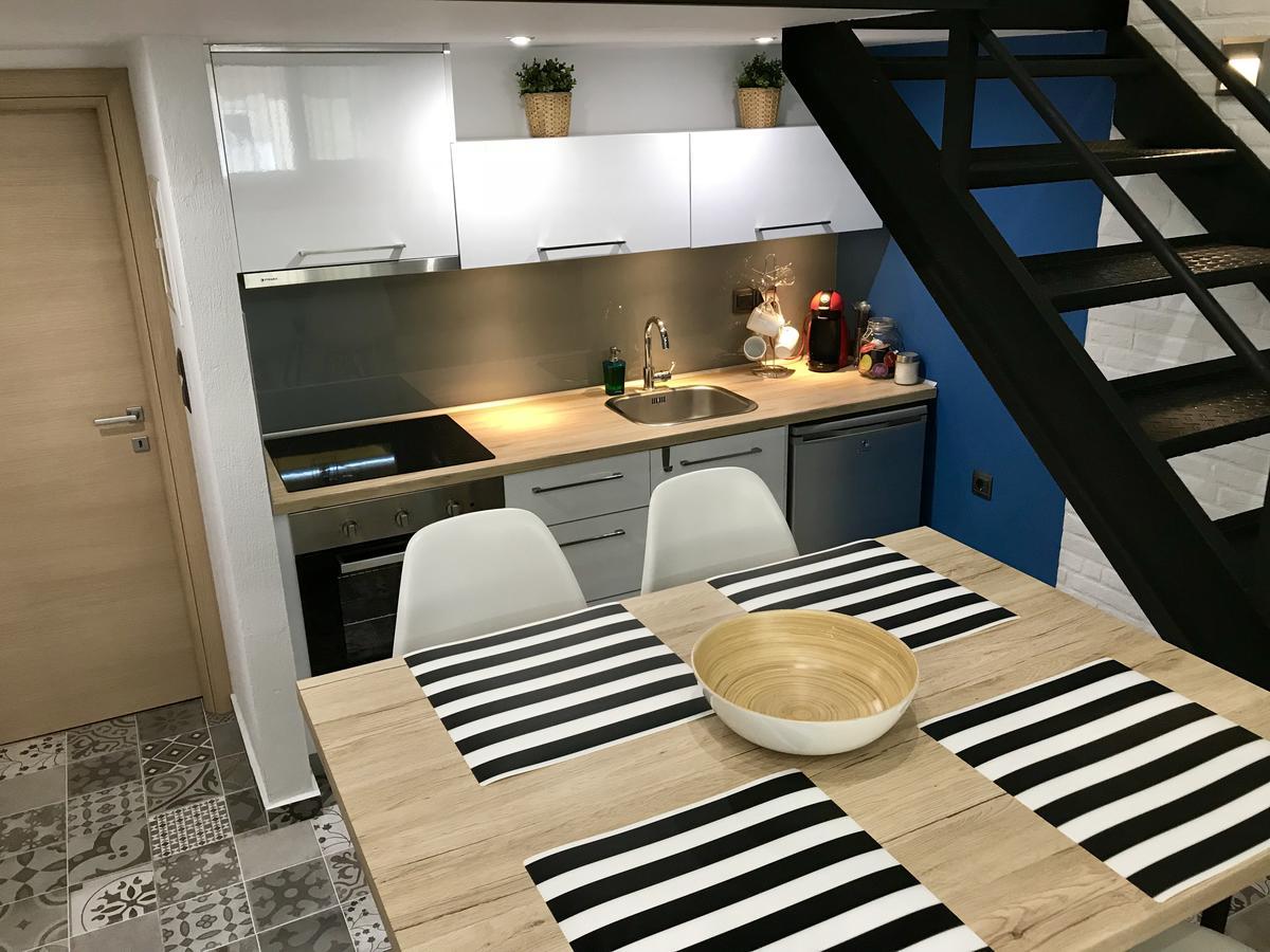 Néa Péramos48 Downtown Loftsアパートメント エクステリア 写真